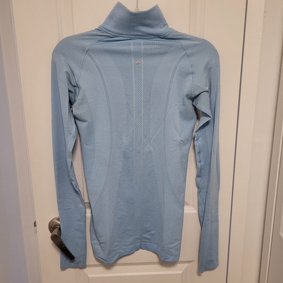 Lululemon Swiftly Tech Quarter-Zip Pullover - Light Blue, Size 6 - Picture 2 of 9